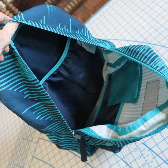 JanSport Backpack EUC - Picture 6 of 10